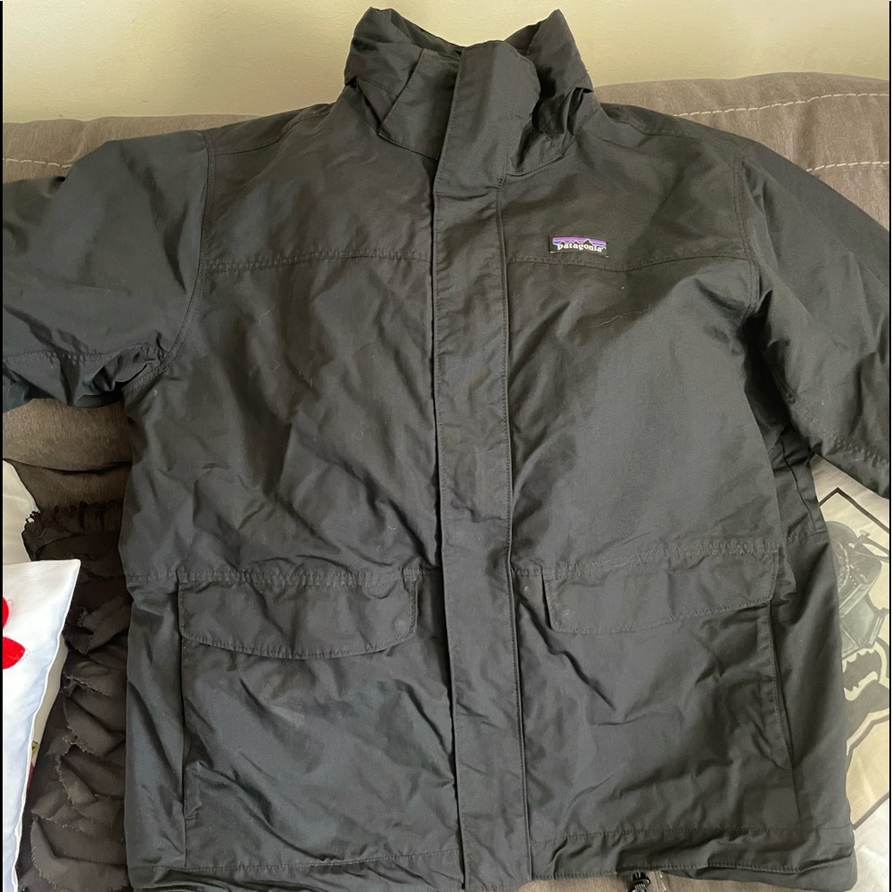 Gently used mens weather resistant coat! Patagonia Isthmus Jacket Men's